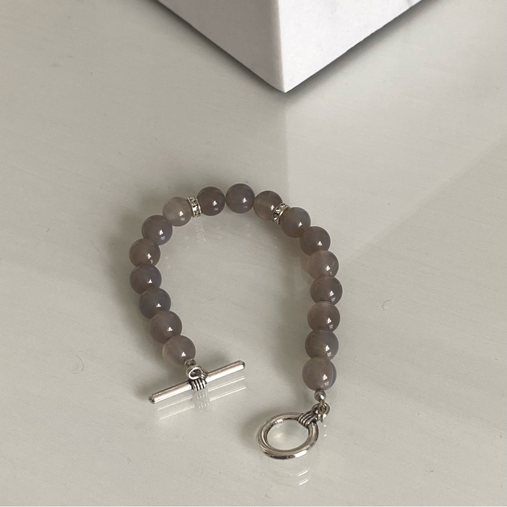 Natural Agate gemstone bead bracelet